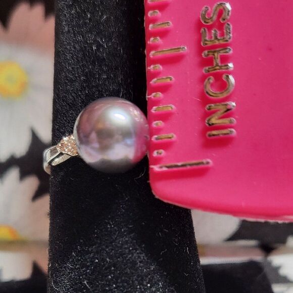 Japanese Tahitian Akoya Pearl Ring with Diamond Accents - Picture 6 of 7